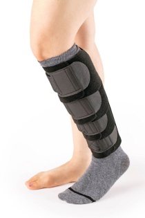 Sigvaris Comprefit Unisex Adjustable Black Calf Compression Sleeve